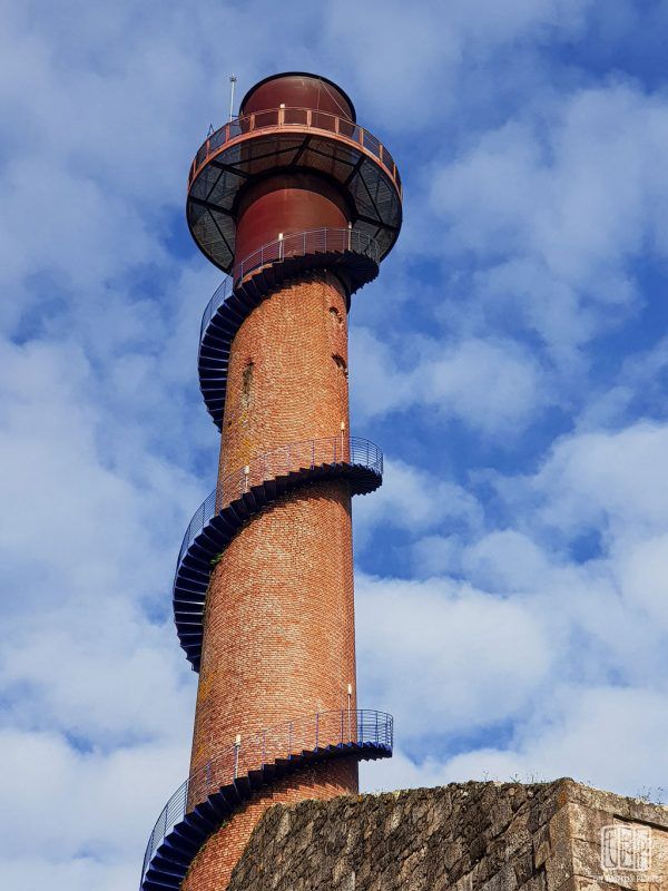 La Azucarera de Portas y su chimenea convertida en mirador panorámico
